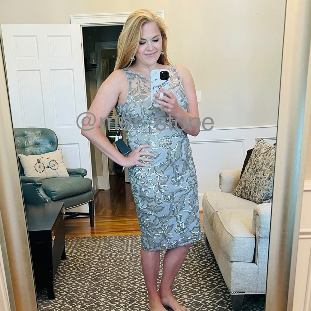 Adrianna Papell Silver Sequin and Lace Sweetheart Sheath mini Dress, Sz 6